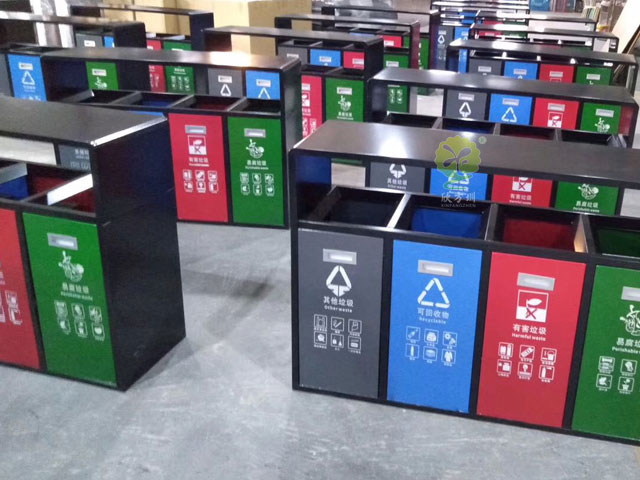 提升公共空間品質(zhì)，深圳金屬垃圾桶助你一臂之力